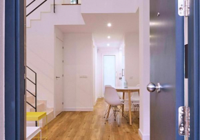 Precioso duplex con patio junto a la Catedral